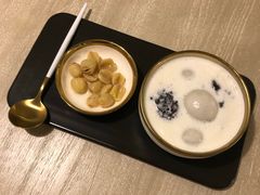 黑糯糯白汤圆-春风·有糖(崇宁路店)
