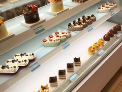 -好利来(中东店)