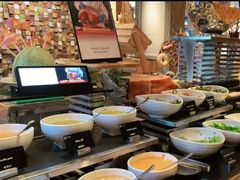 -怡咖啡海鲜自助餐厅(浦东香格里拉店)