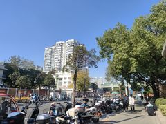 -中山北路(地铁站)