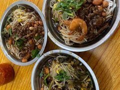 -灵山卢梅燕粉店