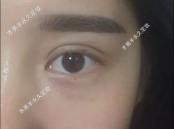 -朵琳·美甲美睫纹绣