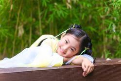 -爱儿宝孕妇儿童亲子摄影(月亮河店)