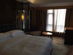 -中山利和希尔顿酒店