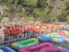 -雅鲁激流探险漂流