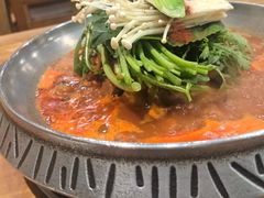 -喇喇排骨火锅·传统韩式脊骨汤(望京西园总店)