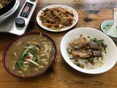 -牛八宝桂林米粉(八里庄店)