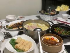 -煲王粤菜餐厅(中侨中心店)