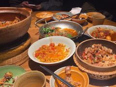 -吃饭皇帝大土家民族菜(正大广场店)