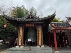 -绳金塔