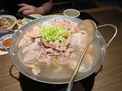 -肖四女乐山跷脚牛肉(南汇大学城生活广场店)
