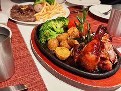 -WOLFGANG PUCK KITCHEN & BAR(迪士尼小镇店)