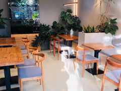 -小意思咖啡店(草桥店)