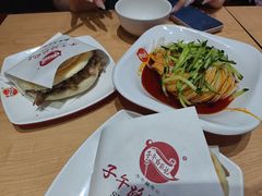 -子午路张记肉夹馍(兵马俑店)