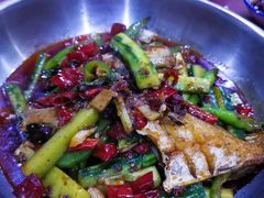 干锅耗儿鱼-易老妈蹄花.特色川菜(人民公园总店)