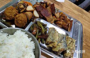 Braised Pork with Bird Eggs