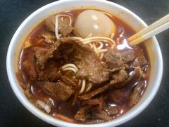 -薛记襄阳香辣牛肉面(平安路店)