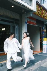 -MAO亲爱的猫婚纱摄影工作室