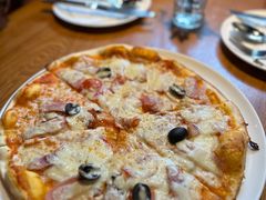 -JINNS锦时 steak&pizza(浸信会礼拜堂旧址店)