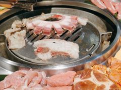 -哈哈碳都·牛肋条无限自助烤肉(宝龙店)