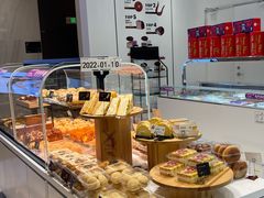 面包甜点陈列柜-BreadTalk面包新语·烘焙蛋糕(海岸城店)