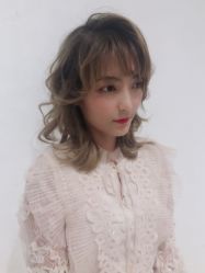 -CARR SALON