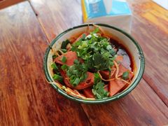 -拈签一笑黄牛肉辣卤串串