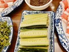 黄瓜蘸酱-磁器铜锅涮肉(交大东路店)