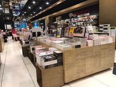 -诚品(信义店)