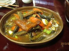 香辣泥鳅-苍洱春饭店