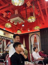 -东方先生国潮男士理发馆