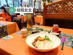 泰式猪脚饭-荷花泰菜(东方新天地店)