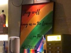 -Mx.cocktail bar