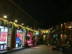 门面-猫的天空之城概念书店(丽江古城饮玉巷店)