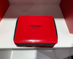 -Chanel