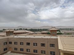 -敦煌山庄摘星阁