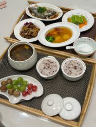 -臻康乃馨月子中心(集美店)