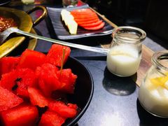 -沸炉重庆老火锅(军事博物馆店)