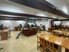 -上海市虹口区图书馆(曲阳分馆)