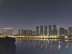 -南京眼步行桥