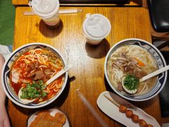 -鑫花溪牛肉米粉(文星广场店)