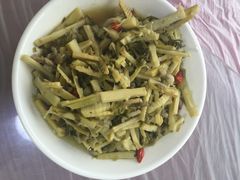 -天乐农家鱼头王(天目湖店)