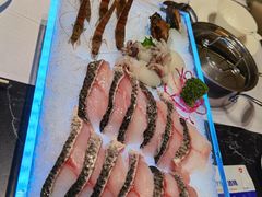 -红鼎豆捞·非遗鲍皇汤火锅(宝丰路店)