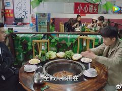 -地锅公社·现炒地锅鸡·地锅鱼·夜宵(罗锦路店)