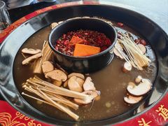 -三江两海老火锅(北京首店)