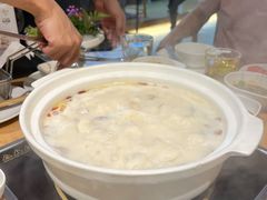 胡椒猪肚鸡（中份2-4人）-湯系·煲汤手艺人(东二环泰禾广场店)