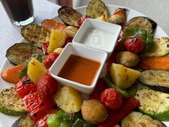 -Efes Turkish & Mediterranean Cuisine 艾菲斯餐厅(陆家嘴店)