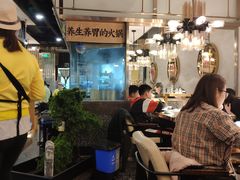 大堂-洪氏嗨捞·猪肚鸡火锅(阳光天地店)