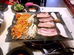 -八色五花肉(新村2号店)