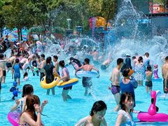 -欢乐水魔方水世界